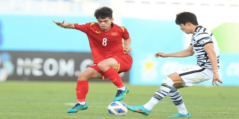 Top 10 Cầu Thủ U23 Việt Nam Có Tiềm Năng Lớn Nếu Được Đầu Tư 2 Khuất Văn Khang được nhiều chuyên đánh giá là cầu thủ U23 Việt Nam có triển vọng tạo nên nhiều thành tích đáng nể